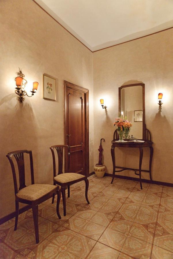 Amici Di Roma Apartment Екстериор снимка