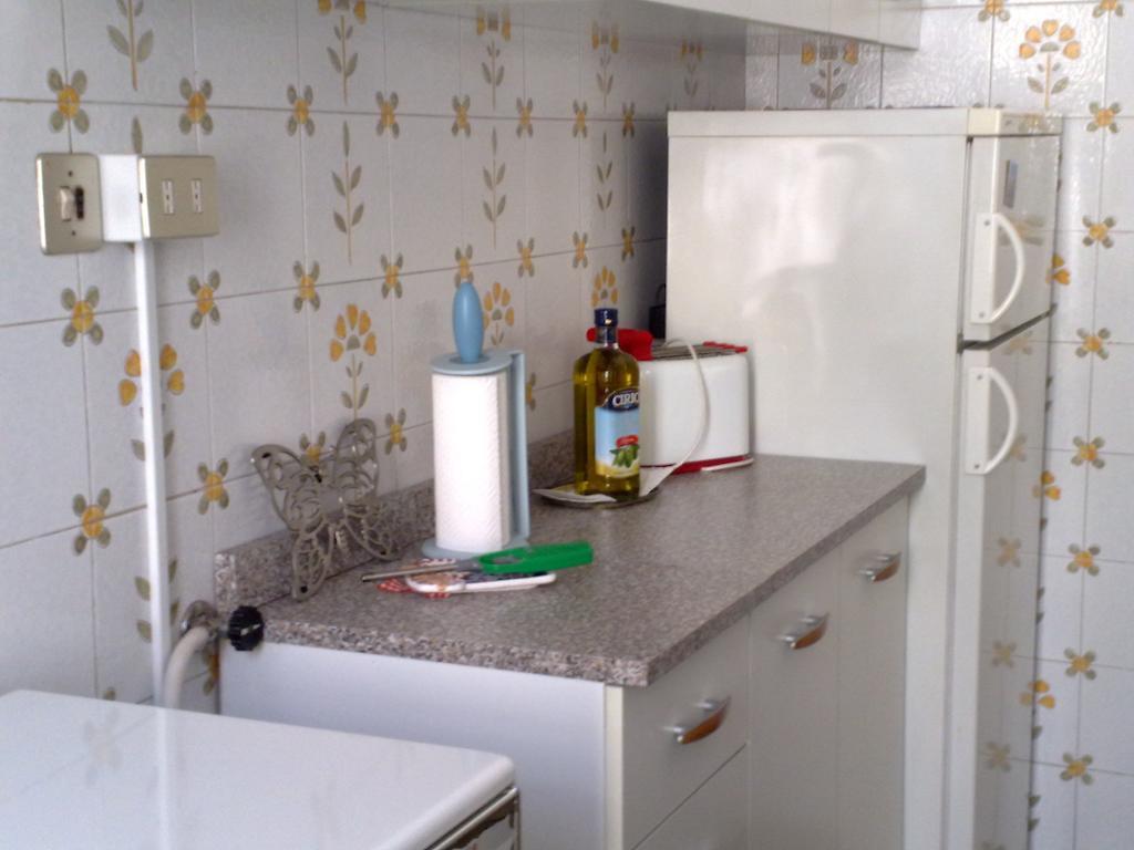 Amici Di Roma Apartment Стая снимка